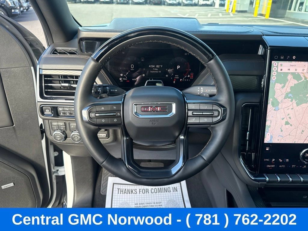 Used 2026 GMC Yukon AT4 AWD/4WD image 15