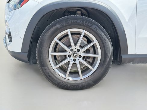 Used 2024 Mercedes-Benz GLE 350 4MATIC image 42