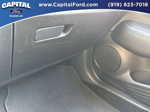Used 2023 Honda HR-V LX image 27