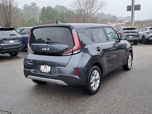Used 2024 Kia Soul LX w/ Option Group 015 image 5
