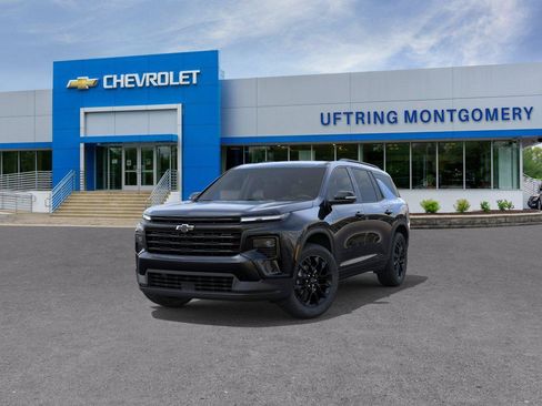 New 2026 Chevrolet Traverse LT w/ Midnight/Sport Edition FWD image 8