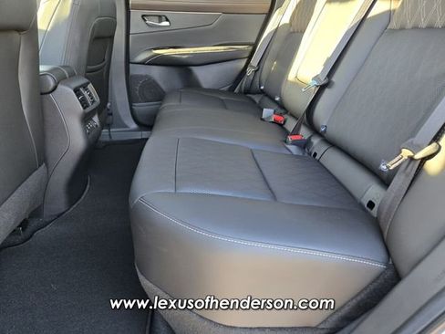 Used 2025 Nissan Murano Platinum w/ Cargo Package image 12