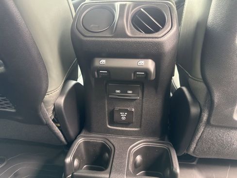 New 2026 Jeep Gladiator Mojave AWD/4WD image 12