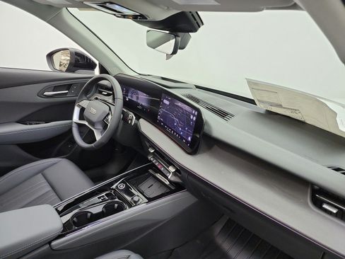 New 2026 Audi Q3 quattro 2.0T AWD/4WD image 14