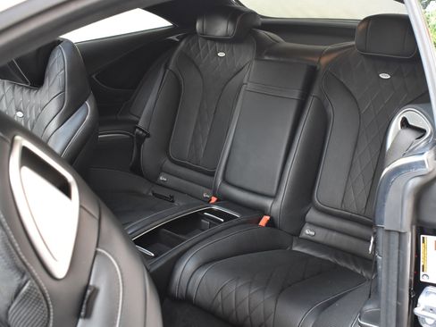 Used 2020 Mercedes-Benz S 560 4MATIC Coupe w/ AMG Line Exterior image 23