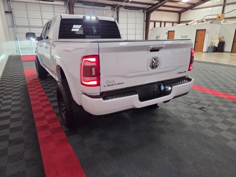 Used 2019 RAM 2500 Limited image 24