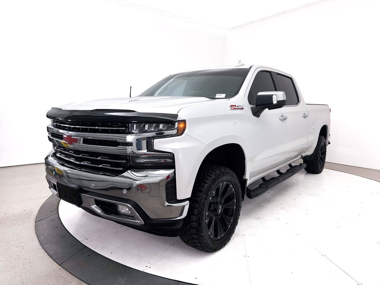 Used 2020 Chevrolet Silverado 1500 LTZ w/ LTZ Plus Package AWD/4WD image 13