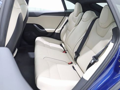 Used 2023 Tesla Model S Plaid image 30