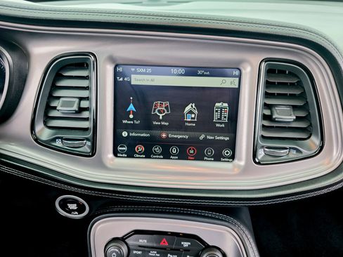 Used 2023 Dodge Challenger R/T w/ Plus Package image 48