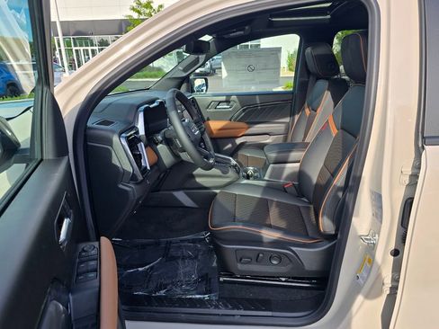 New 2026 GMC Canyon AT4 w/ Technology Plus Package AWD/4WD image 21