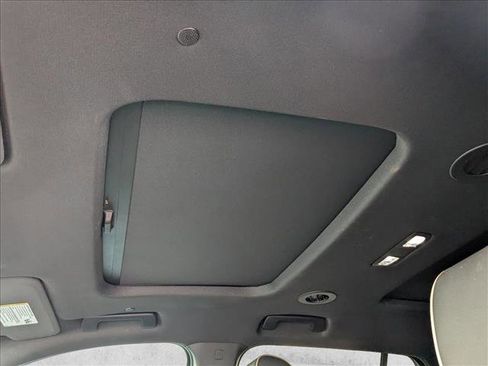 Used 2023 Chevrolet Traverse Premier w/ Redline Edition FWD image 16
