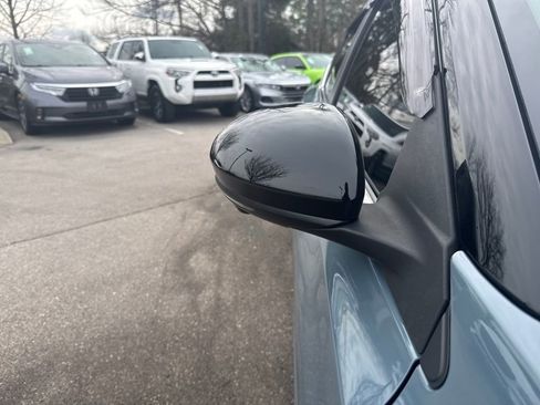 Certified 2025 Nissan Sentra SR w/ SR Premium Package image 37