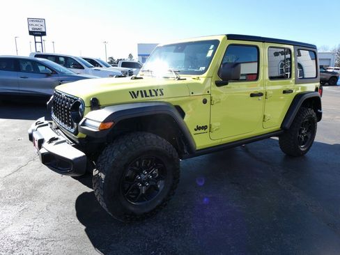 Used 2024 Jeep Wrangler Unlimited Sport image 8
