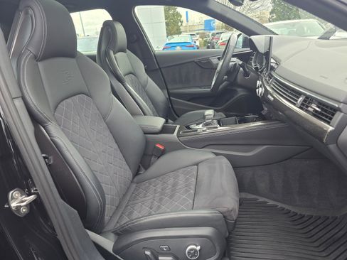 Used 2023 Audi S4 Premium Plus w/ Premium Plus Package image 27