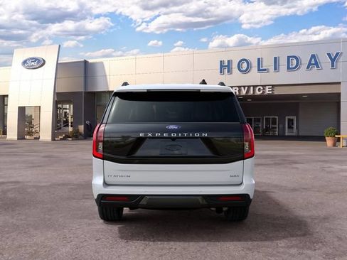 New 2027 Ford Expedition Max Platinum w/ Driver's Package AWD/4WD image 7