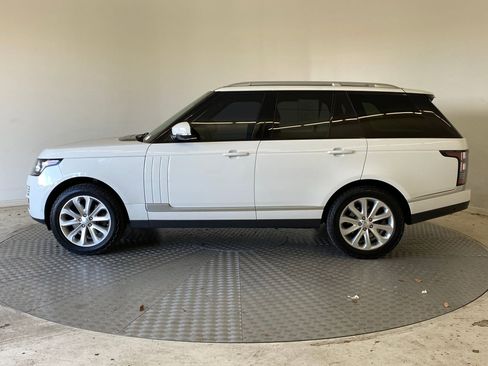 Used 2014 Land Rover Range Rover HSE image 2