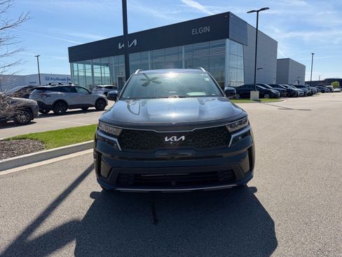 Used 2022 Kia Sorento S AWD/4WD image 2