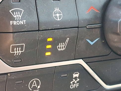 Used 2022 Jeep Wrangler Unlimited Sport AWD/4WD image 25