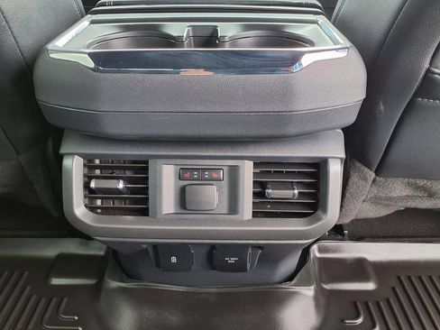 Used 2024 Ford F150 Lariat w/ Equipment Group 502A High AWD/4WD image 18