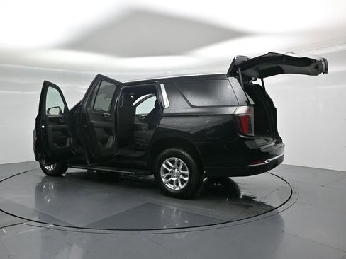 Used 2025 Chevrolet Tahoe LT image 34