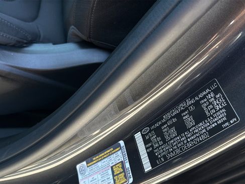 Used 2024 Hyundai Tucson SEL AWD/4WD image 28