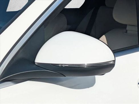 Certified 2024 Mercedes-Benz C 300 Sedan image 10