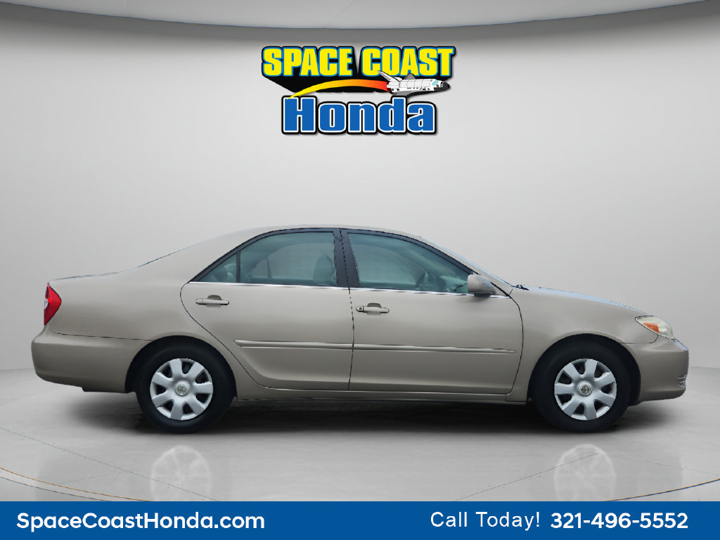 Used 2003 Toyota Camry LE FWD image 2