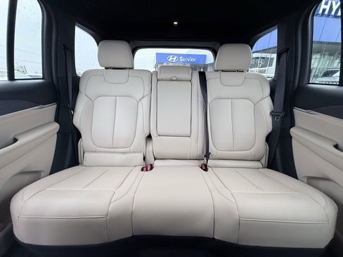 Used 2024 Jeep Grand Cherokee Limited image 30