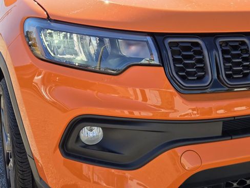 New 2026 Jeep Compass Latitude image 3