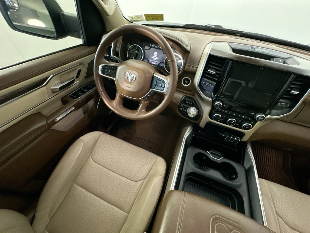 Used 2019 RAM 1500 Laramie AWD/4WD image 9