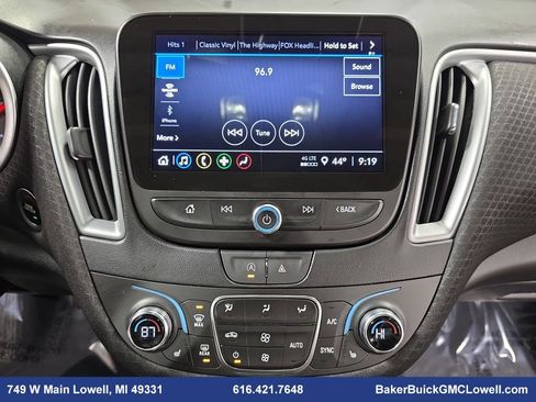 Used 2023 Chevrolet Malibu LT image 19