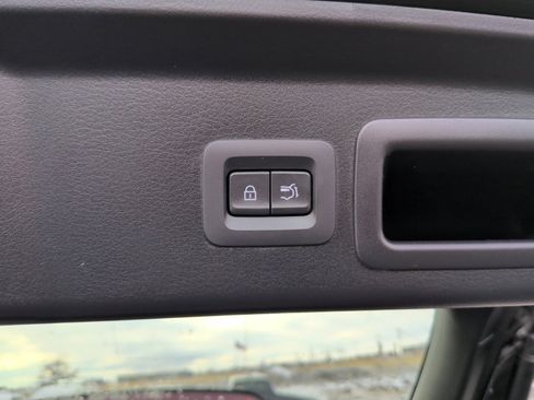 Certified 2025 MAZDA CX-30 AWD 2.5 S w/ Premium Package image 13