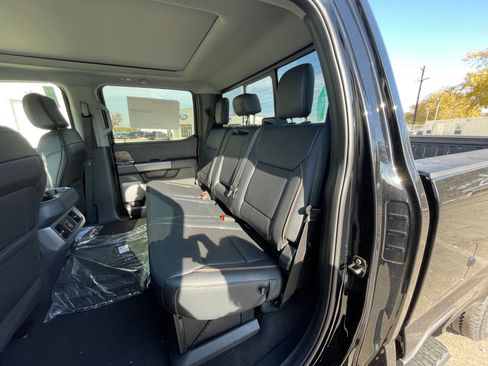 New 2026 Ford F350 Lariat w/ Black Appearance Package image 6