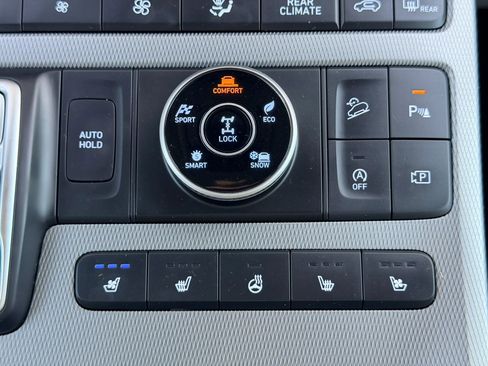 Used 2025 Hyundai Palisade Limited AWD/4WD image 26