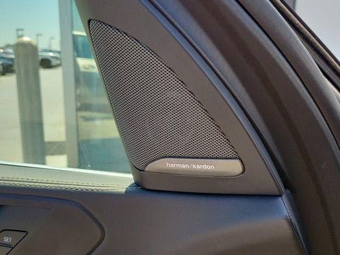 Used 2024 BMW X5 xDrive40i w/ Parking Assistance Package image 18