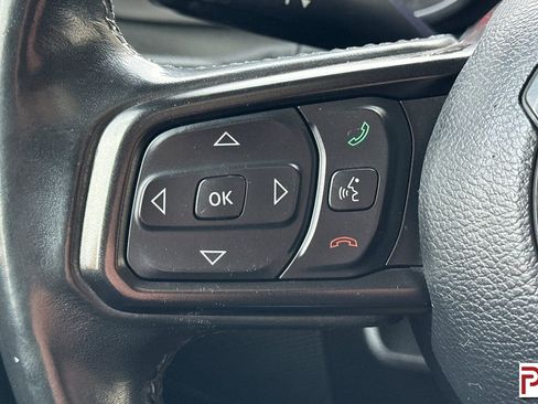 Used 2019 Jeep Wrangler Sport S image 29