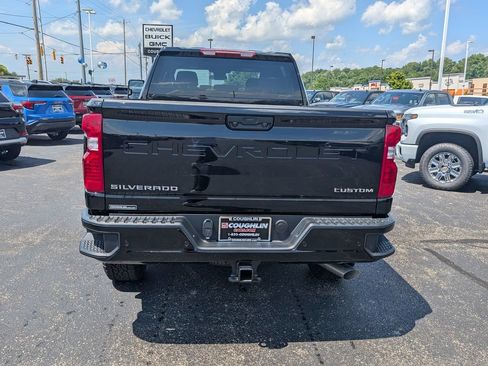 New 2026 Chevrolet Silverado 2500 Custom w/ Custom Value Package AWD/4WD image 6