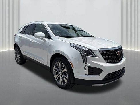 New 2026 Cadillac XT5 Premium Luxury FWD image 3