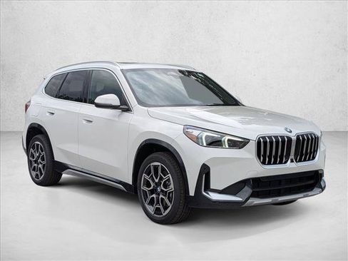 New 2026 BMW X1 xDrive28i w/ Technology Package AWD/4WD image 7