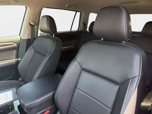 Certified 2023 Volkswagen Atlas SE FWD image 20