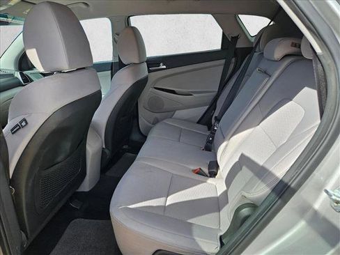 Used 2020 Hyundai Tucson SE image 20