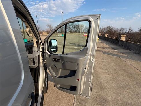 Used 2016 Ford Transit 150 130 Low Roof image 33