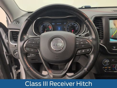 Used 2020 Jeep Cherokee Trailhawk image 42