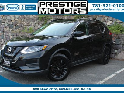 Used 2017 Nissan Rogue SV