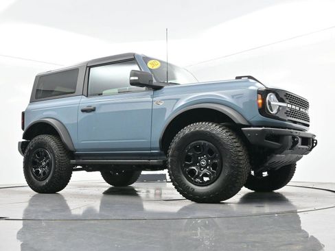 Used 2022 Ford Bronco Wildtrak image 43