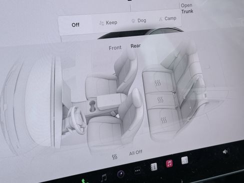 Used 2023 Tesla Model 3 Standard Range image 72