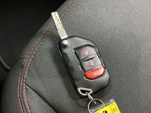 Used 2020 Jeep Wrangler Unlimited Rubicon image 31