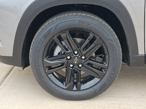 New 2026 Chevrolet Trax ACTIV w/ Driver Confidence Package FWD image 9