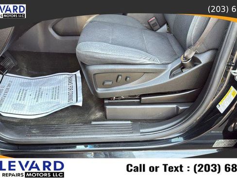 Used 2016 GMC Yukon SLE w/ HD Trailering Package image 23