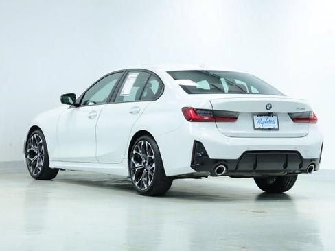 Used 2025 BMW 330i Sedan w/ M Sport Package RWD image 7